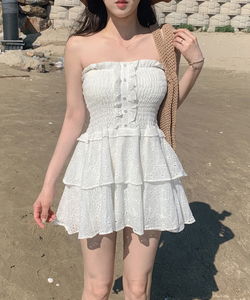 花朵簍空燈籠袖平口荷葉邊迷你連身裙