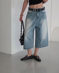 Light Blue 7-part Bermuda Wide Denim Pants