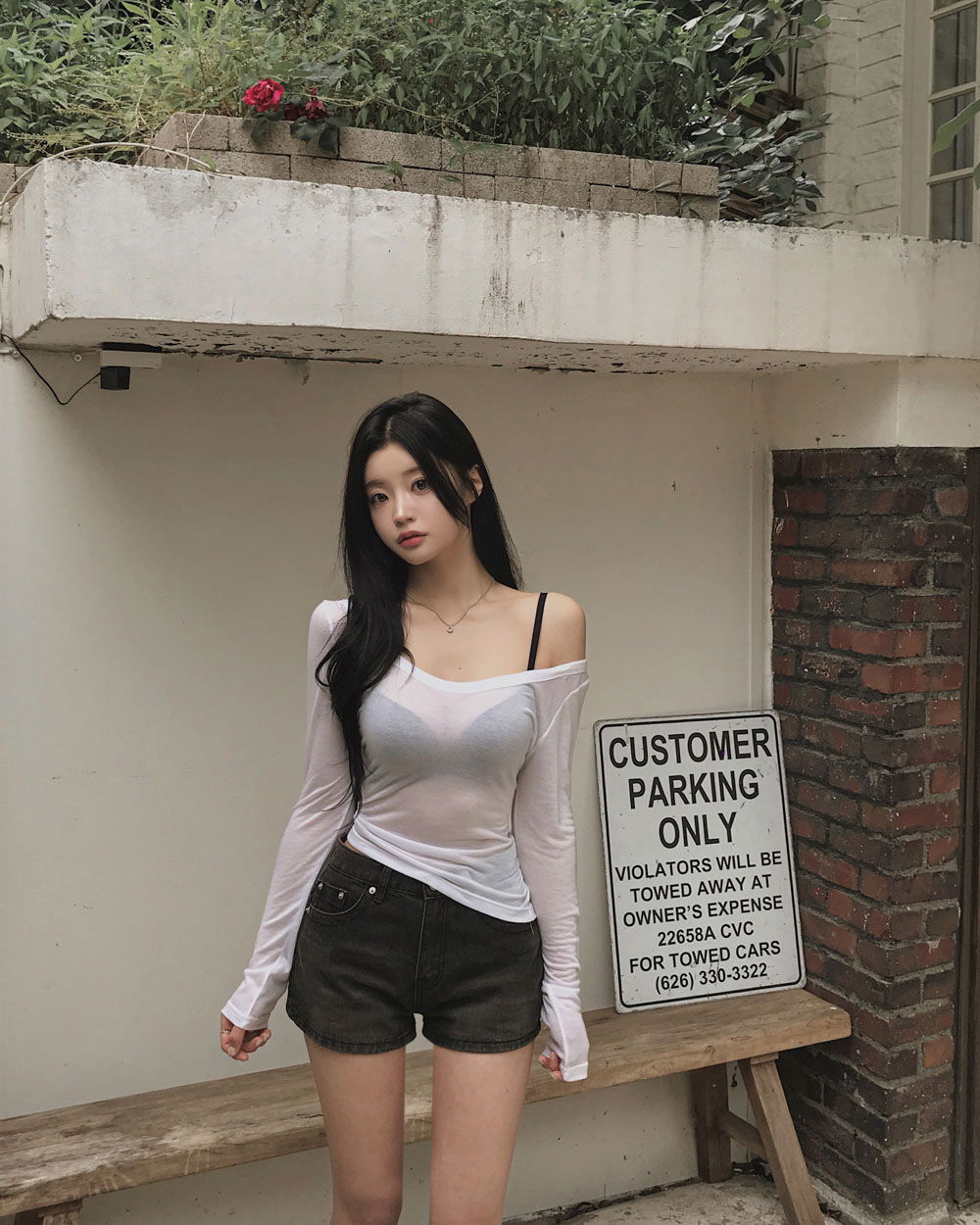 반바지 모델 착용 이미지-S1L138