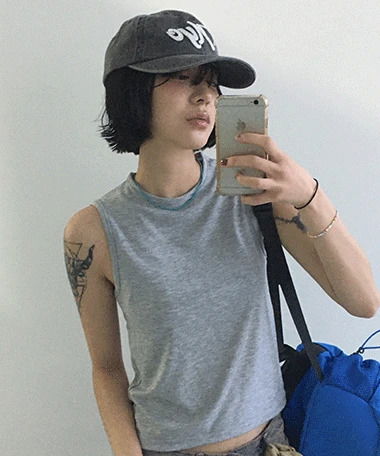 Tad Basic Semi Crop Sleeveless (Delayed delivery)