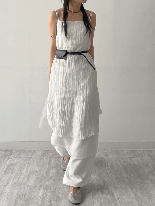 抓皺感兩件式吊帶長洋裝