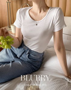 블러리 데일리 모달 반팔티