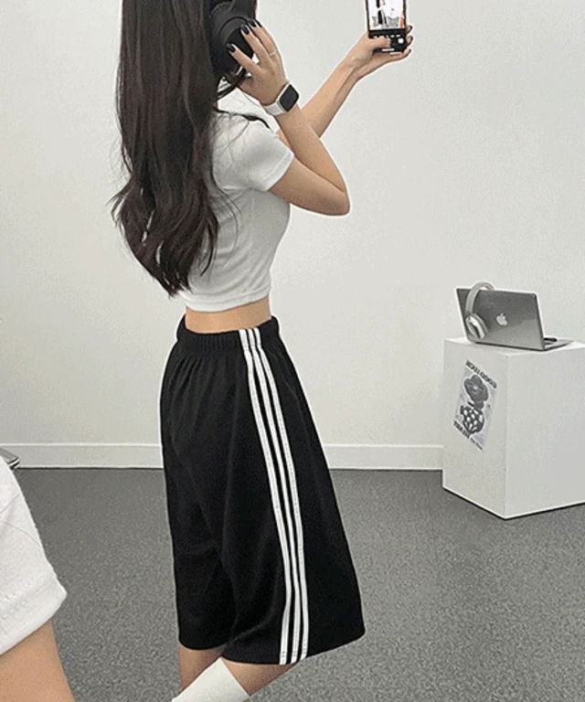 쓰리 트랙 버뮤다 트레이닝 팬츠