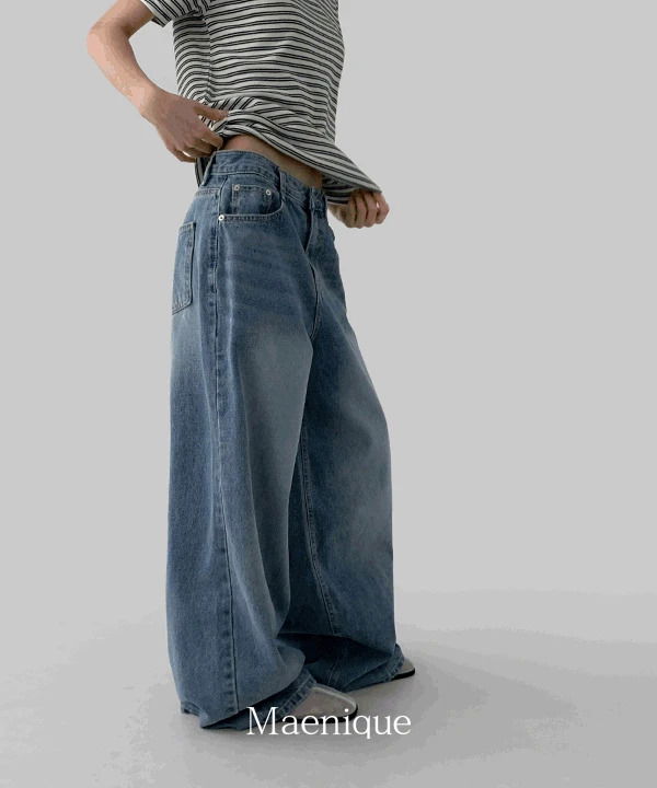 Reverse Faded Wide Denim Pants