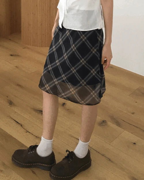 flared-skirt