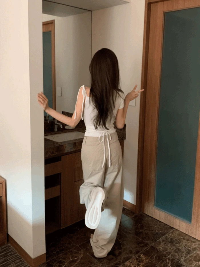 (골반업) 솔티 바스락 핀턱 와이드 팬츠 (2color)