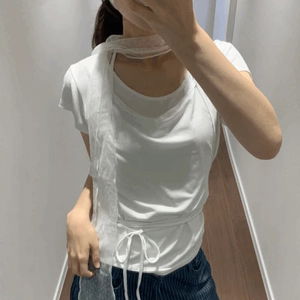Tシャツ
