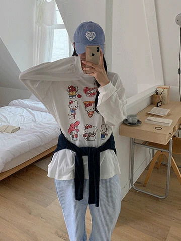살안타템 키티 티셔츠