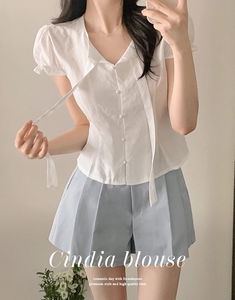 Cynthia Puff Tie Blouse