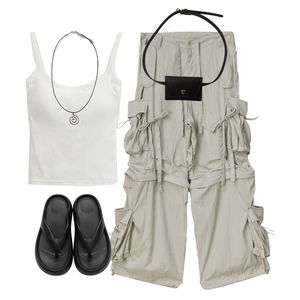 pants,sleeveless,necklace 코디