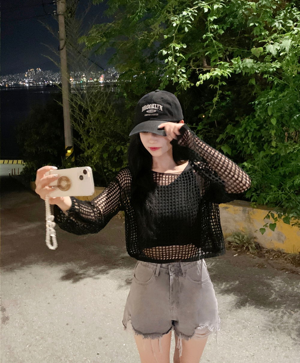 블라우스 모델 착용 이미지-S2L19