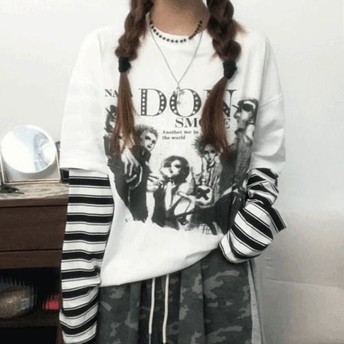 Tシャツ