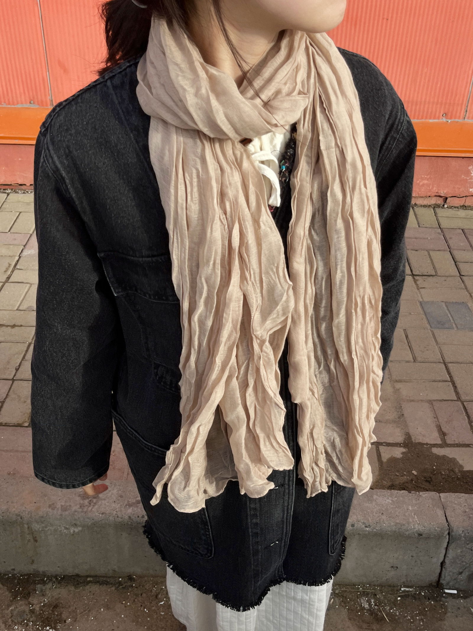 viscose wrinkle scarf