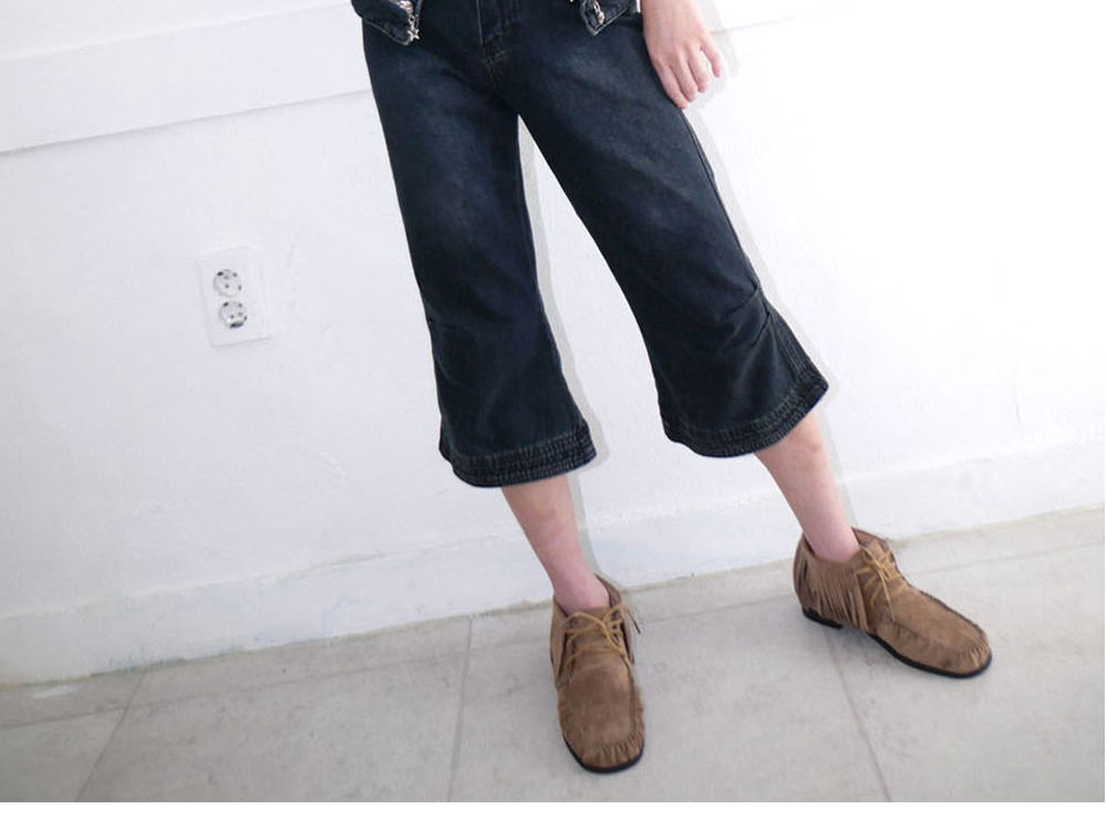 신발 모델 착용 이미지-S1L7