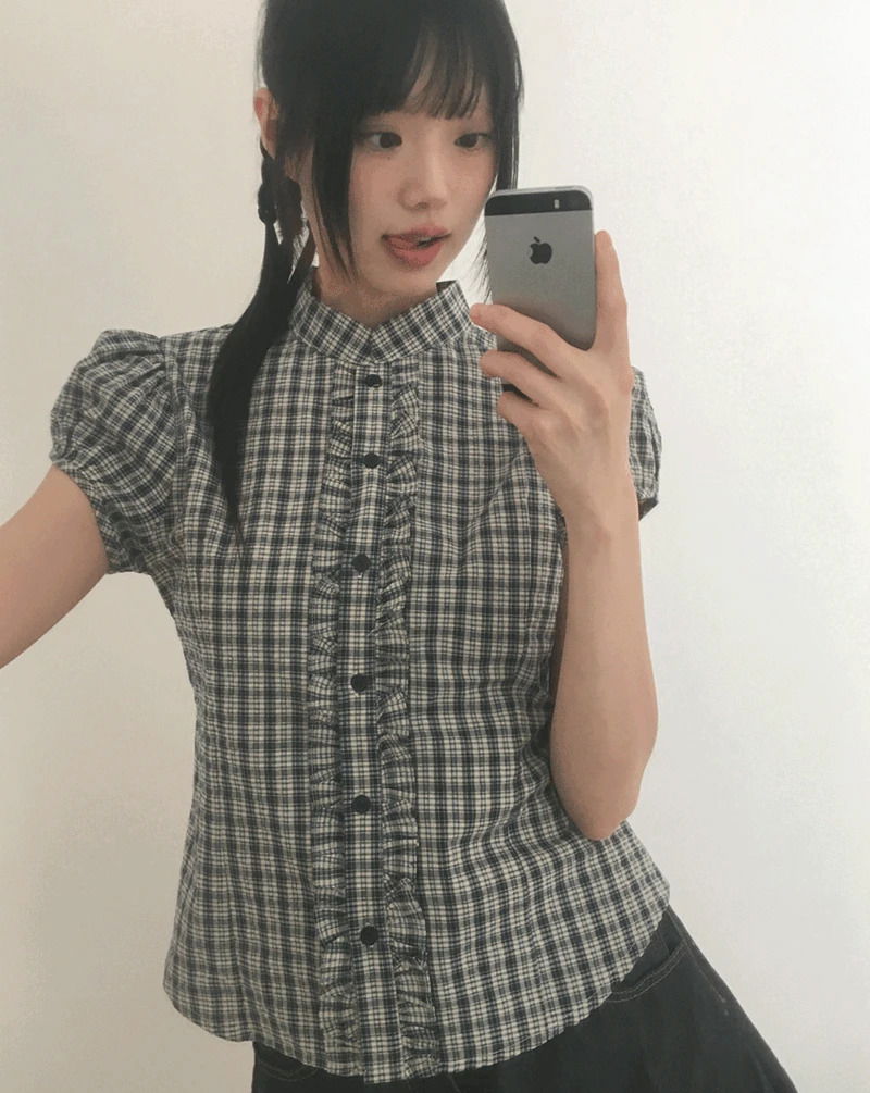 Chili Check Frill Puff Short Sleeve Blouse