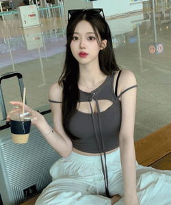 Eyelet Strap Team Crop Cap Sleeveless Padded Sleeveless