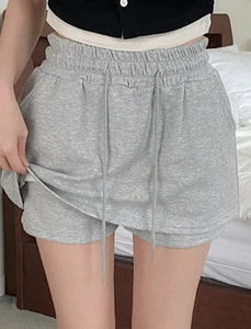 鬆緊腰帶休閒短褲裙