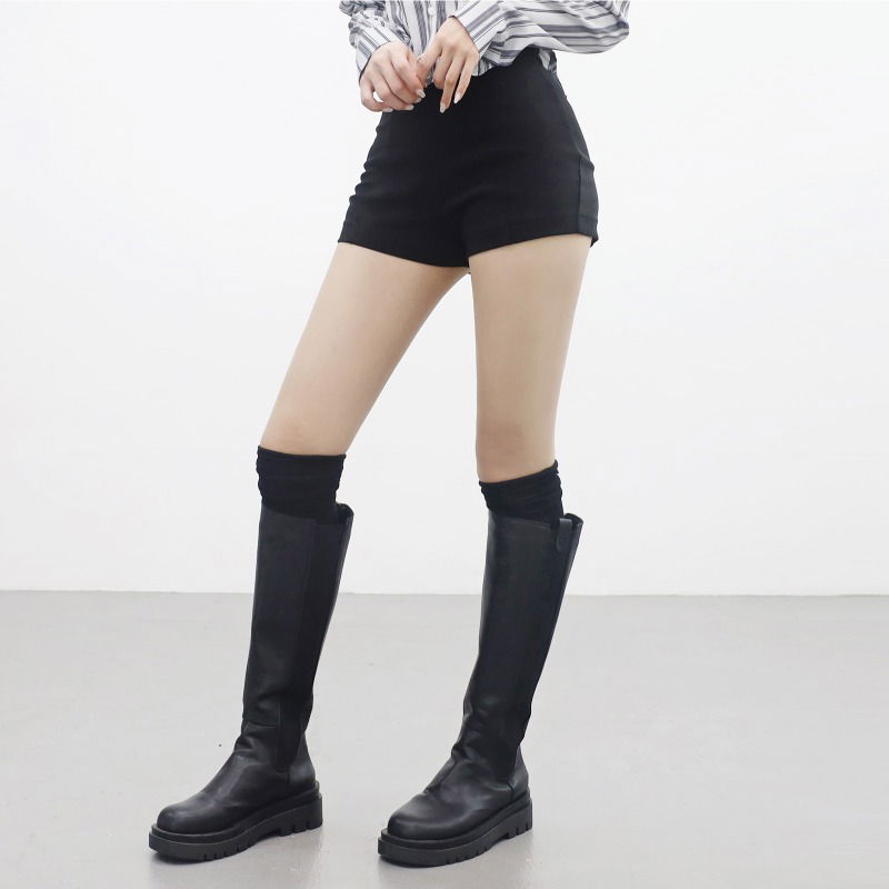 첼릿 라인 숏 팬츠
