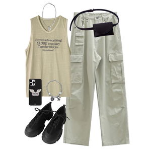 pants,sleeveless,belt 코디