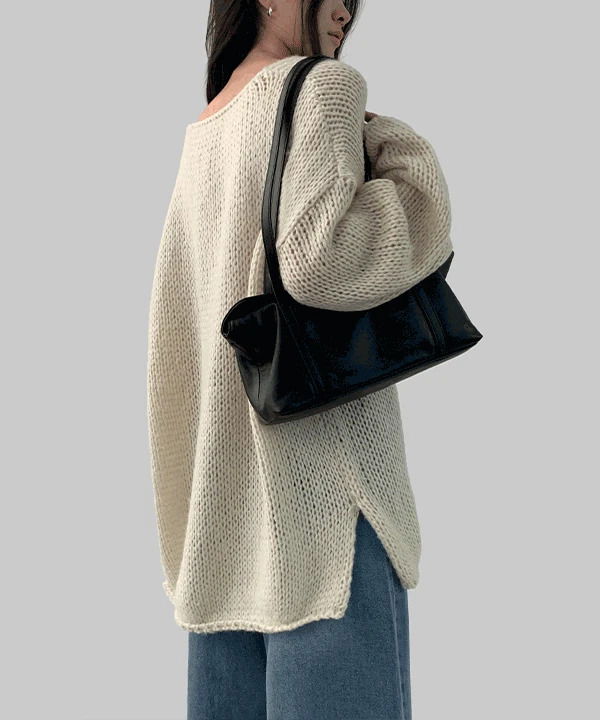 Tenzumi V- V-Neck Loose-fit knitwear 