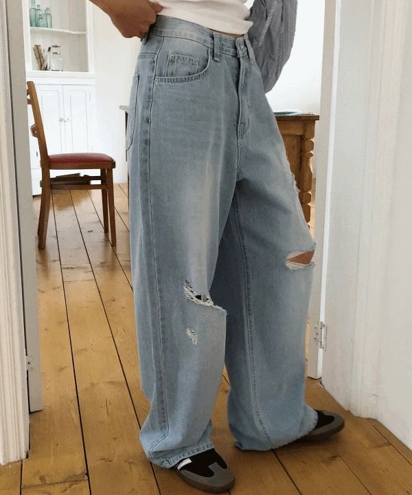 デニムパンツ