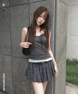 Topping Layered Two-Tone Sleeveless Set