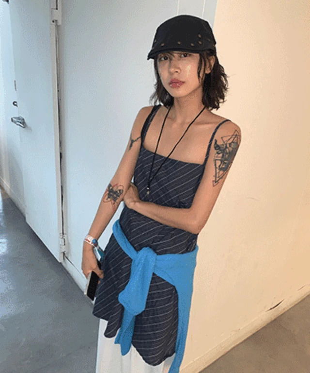 細肩帶緞面洋裝