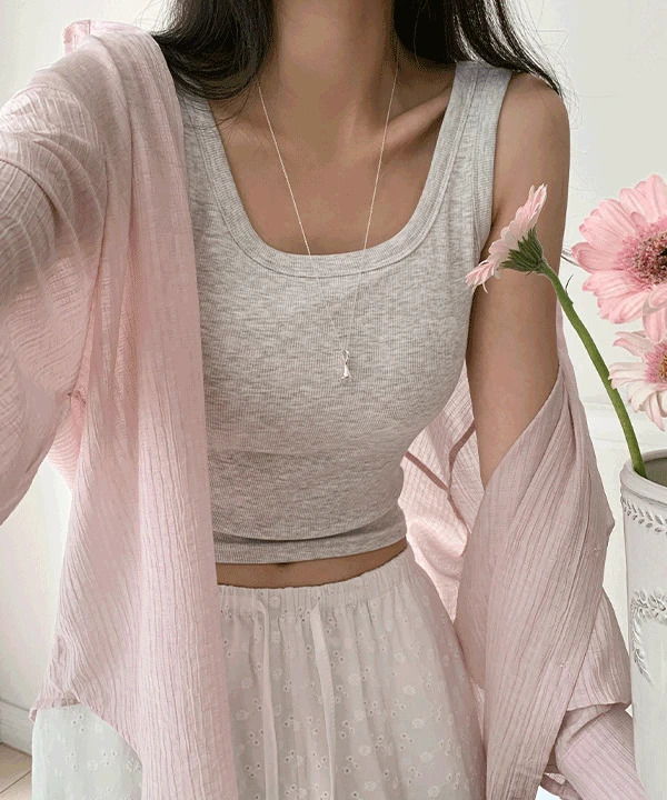 sleeveless