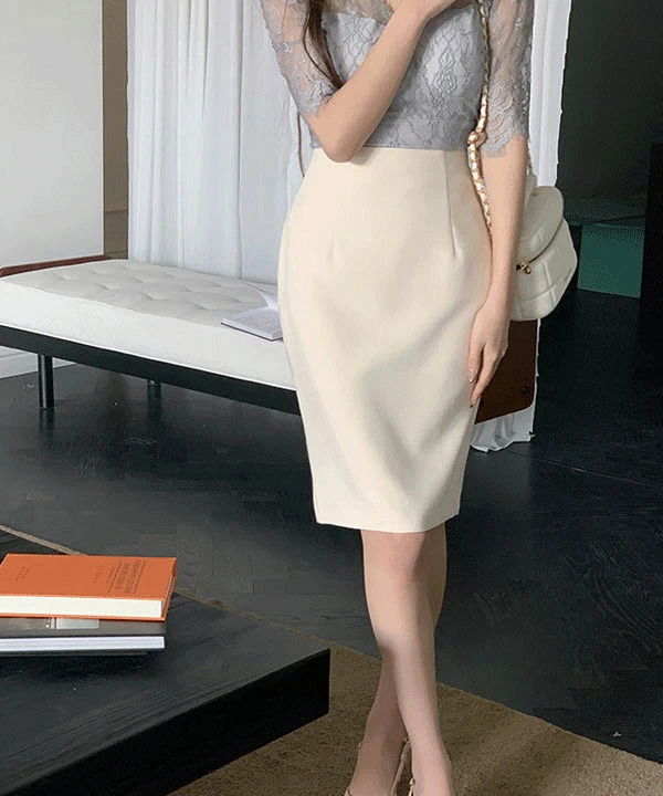 르아프 모던 핏 슬릿 펜슬 미디 스커트