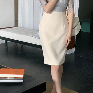 裙子