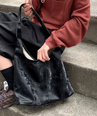 Groyle Vintage Hobo Shoulder Bag