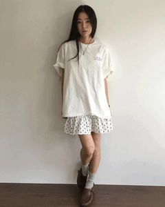 寬鬆落肩捲袖圓領短袖T恤