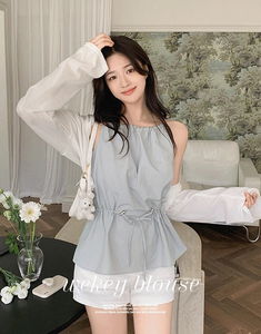 위키 홀터넥 나시 블라우스