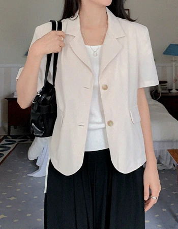 single-breasted-jacket