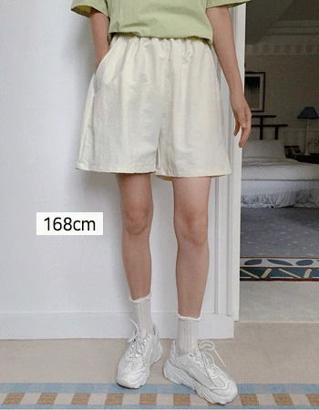 wide-leg-pants