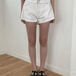 Arege Rivet Cotton Shorts