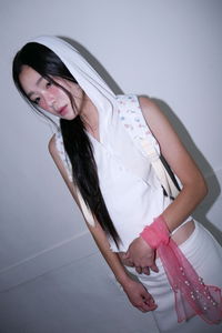 curve button sleeveless