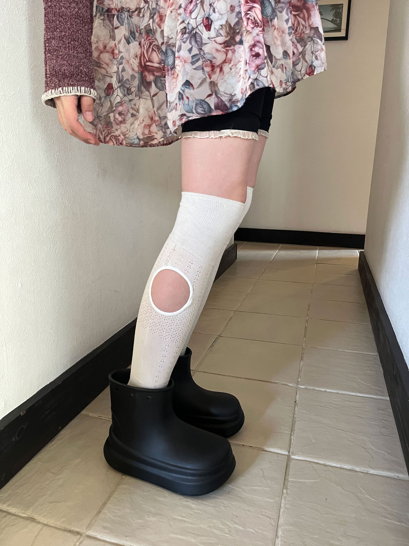 洞洞鏤空設計襪套