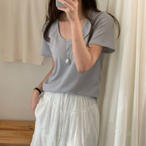 短袖上衣