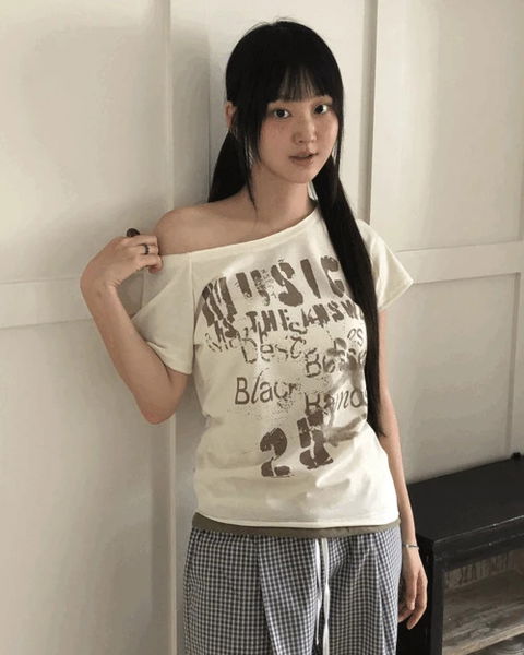 短袖上衣