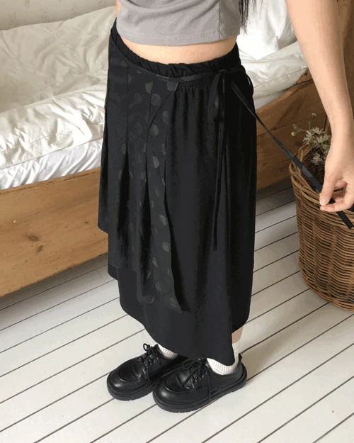 喇叭裙