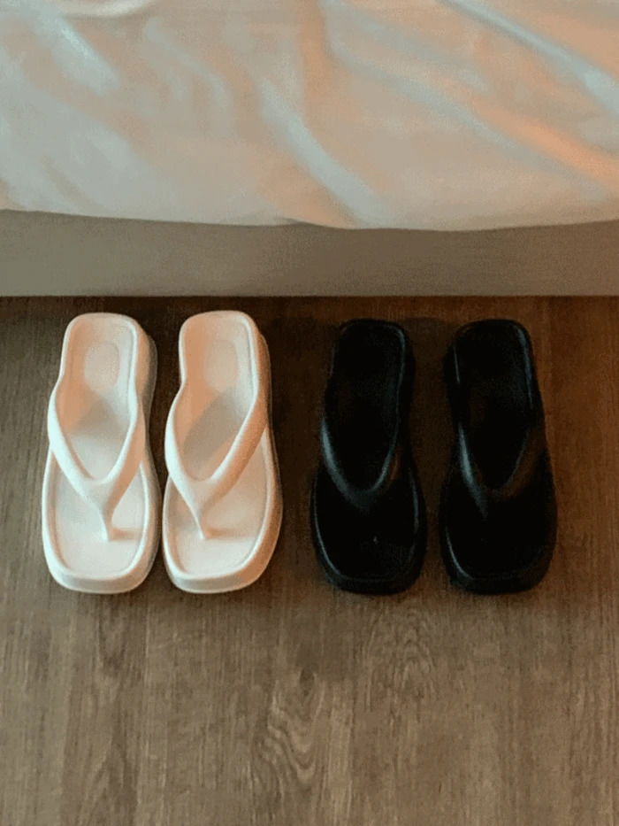 Beach PVC Square Platform Lightweight Block Heel Slippers Shoes (2 Colors)