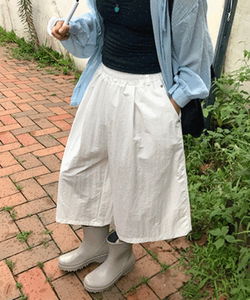 Bano Rivet Pintuck Wide Nylon Bermuda Pants