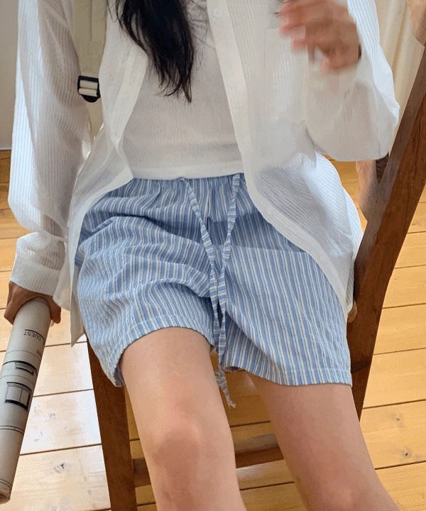 ショートパンツ