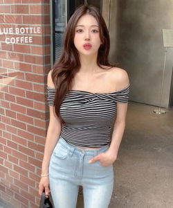 Off-shoulder cross twist stripe t-shirt Striped off-shoulder tee summer summer daily look date look girlfriend look ivory black