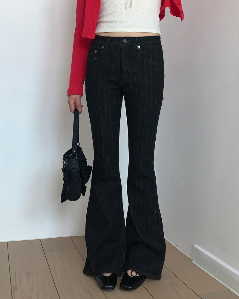 Clun Stripe Spandex Flared Denim Pants