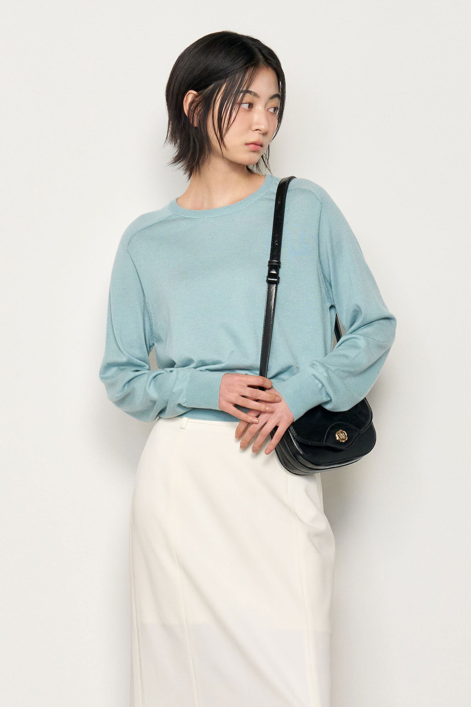 WOMAN Signature Crewneck Pullover