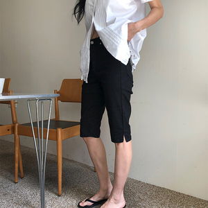 チノパンツ
