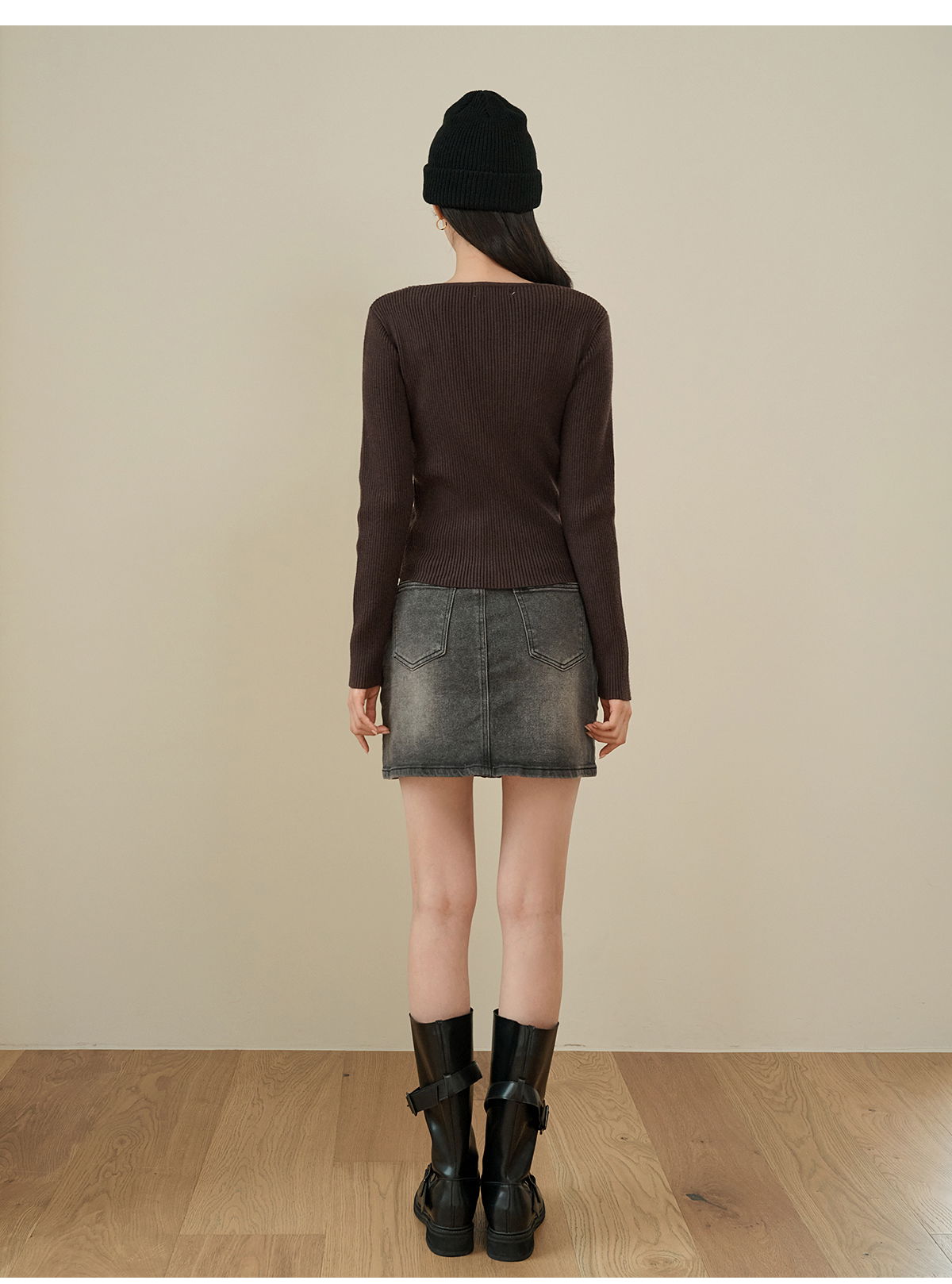 쇼언트 속밴딩 워싱 데님 미니 스커트