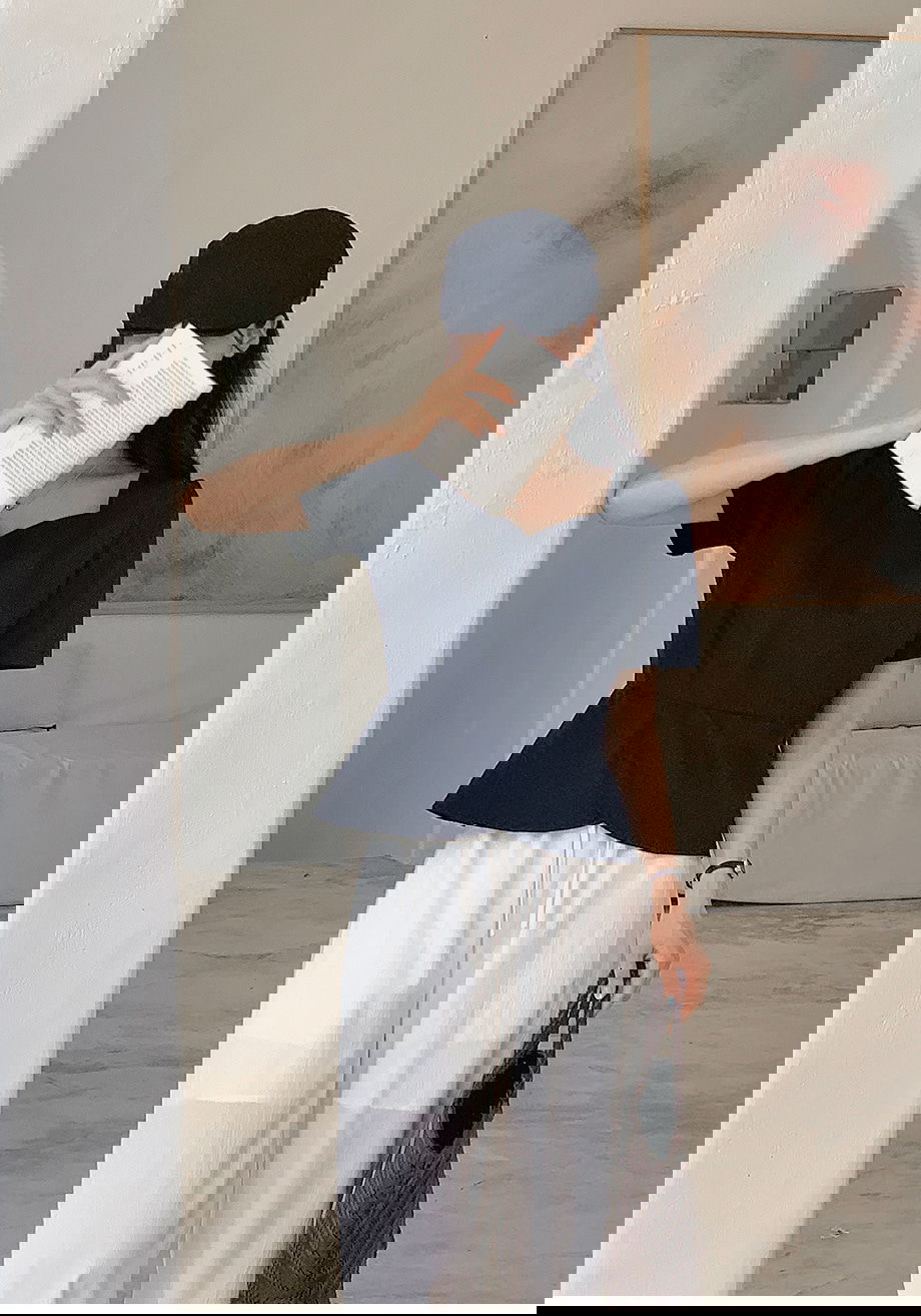 프론드밍 코튼 하트넥 페플럼 블라우스